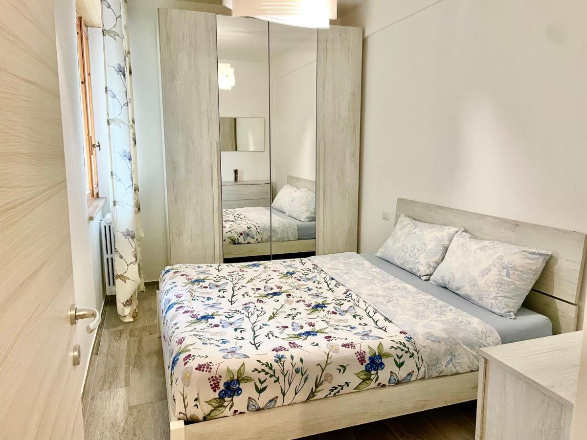 Vita Marina Apartment ปอร์โต ซันเตลปีดิโอ ภายนอก รูปภาพ