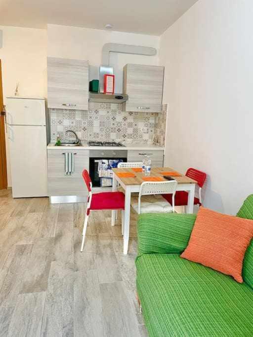 Vita Marina Apartment ปอร์โต ซันเตลปีดิโอ ภายนอก รูปภาพ